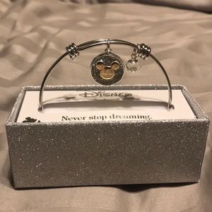 Disney Never Stop Dreaming bracelet